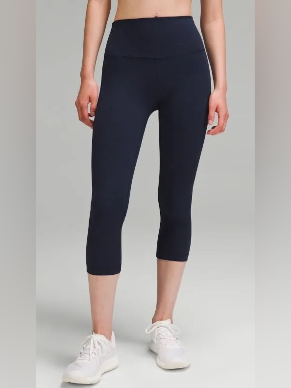 Lululemon Wunder Under yoga Crop Leggings workout Black Size 2 gym fitness gym